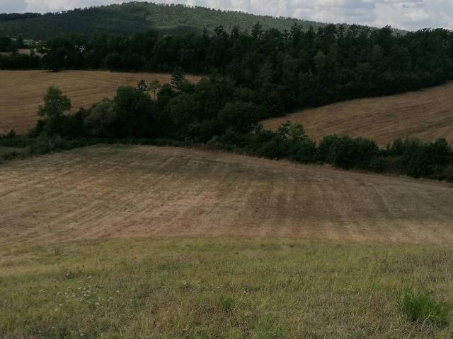 Terreno in vendita a Unione di Comuni Montani Colline del Fiora, Manciano