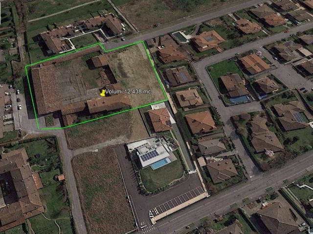 Terreno in vendita a Manerbio, Lombardia
