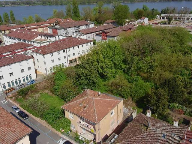 Terreno in vendita a Valletta Valsecchi, San Giorgio Di Mantova