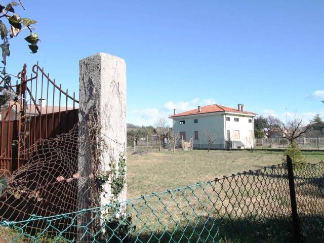 Terreno in vendita a Manzano, Friuli-Venezia Giulia