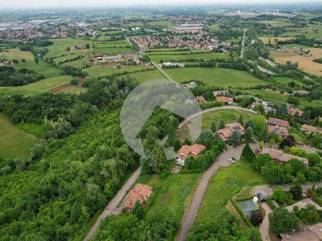 Terreno in vendita a Unione dei comuni del Distretto Ceramico, Maranello