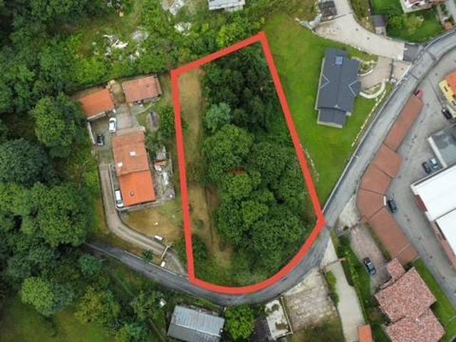 Terreno in vendita a Comunità Montana del Piambello, Marchirolo