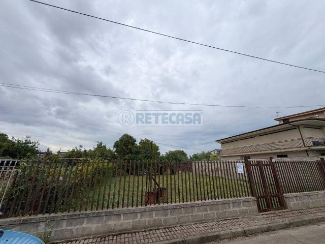 Terreno in vendita a Marcianise, Campania