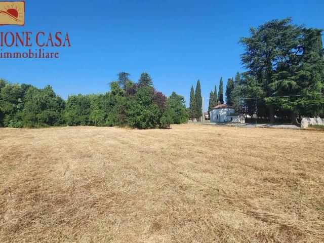 Terreno in vendita a Mariano Del Friuli, Friuli-Venezia Giulia