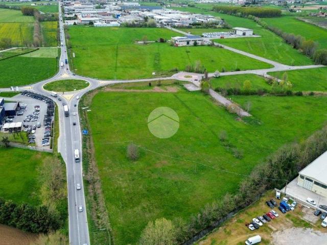 Terreno in vendita a Marmirolo, Lombardia