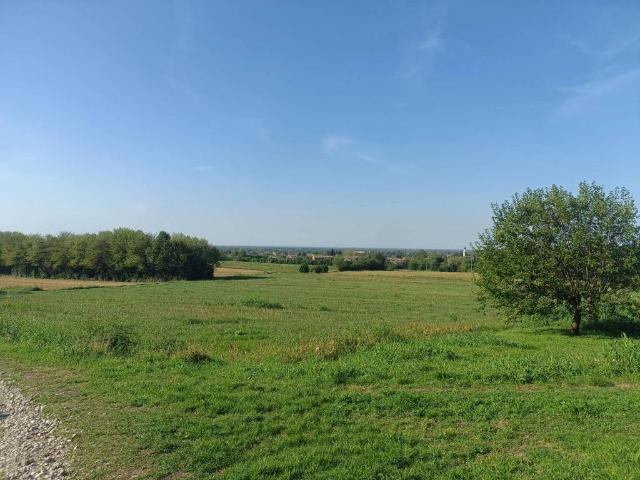 Terreno in vendita a Ceresetto / Sarsêt, Martignacco / Martignà