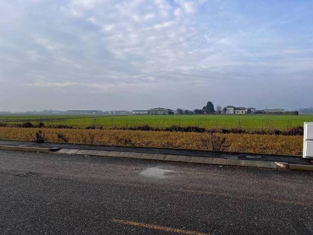 Terreno in vendita a Martinengo, Lombardia