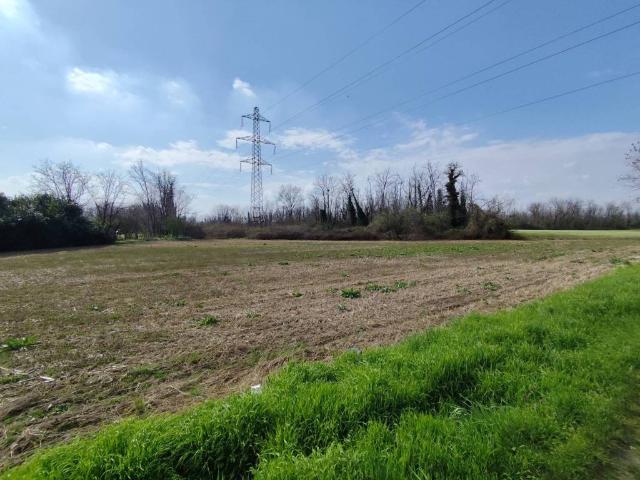 Terreno in vendita a Unione Comuni Basiano Masate, Masate