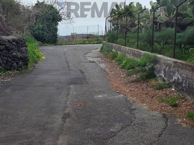 Terreno in vendita a Mascalucia, Sicilia