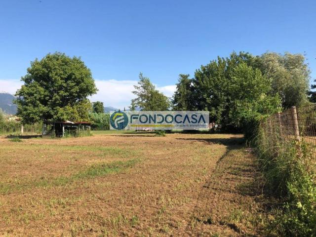 Terreno in vendita a Casone, Massa