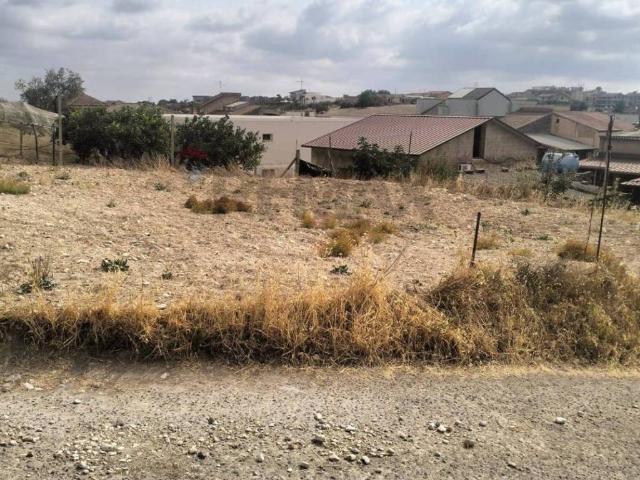 Terreno in vendita a Mazzarrone, Sicilia