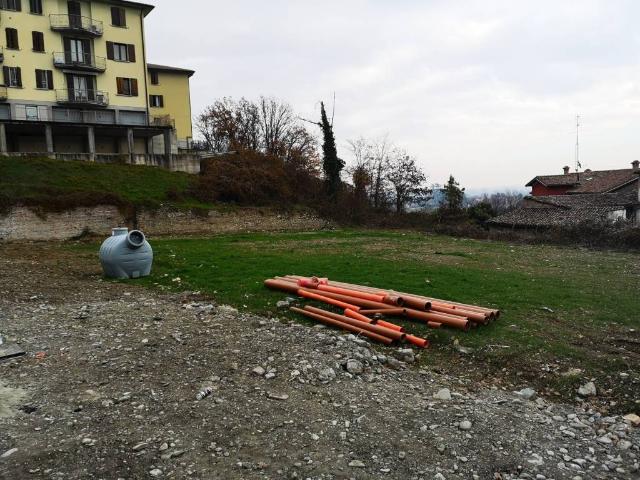 Terreno in vendita a Medesano