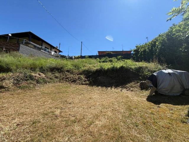 Terreno in vendita a Mojana, Merone
