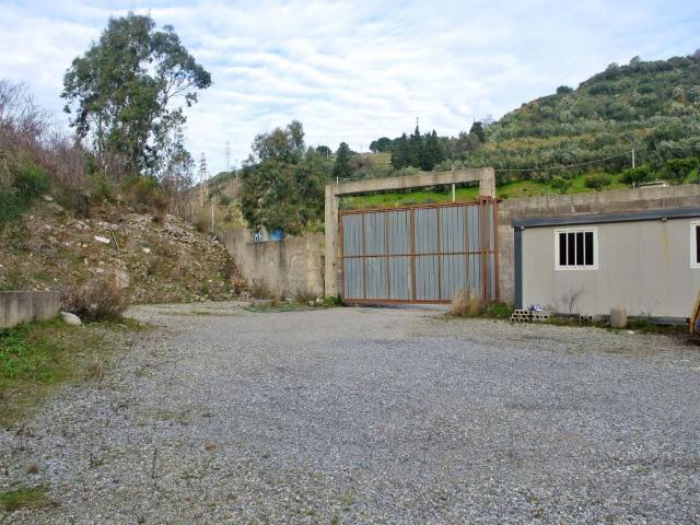 Terreno in vendita a Marotta, Messina