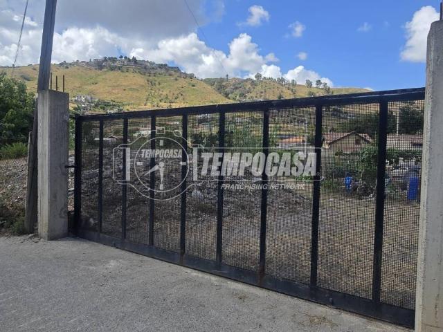 Terreno in vendita a VI Circoscrizione, Messina