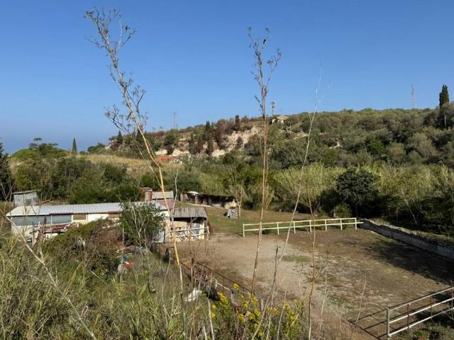 Terreno in vendita a VI Circoscrizione, Messina