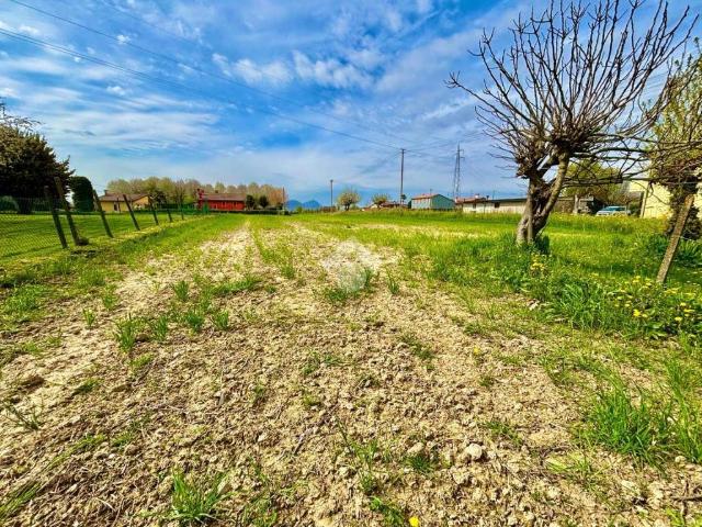 Terreno in vendita a Mestrino, Veneto