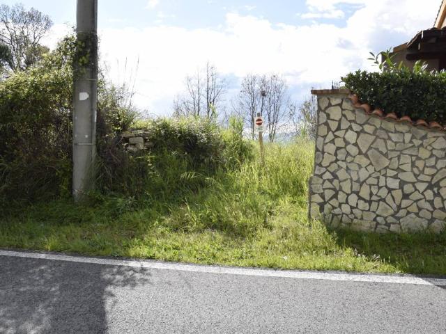 Terreno in vendita a Minturno, Lazio