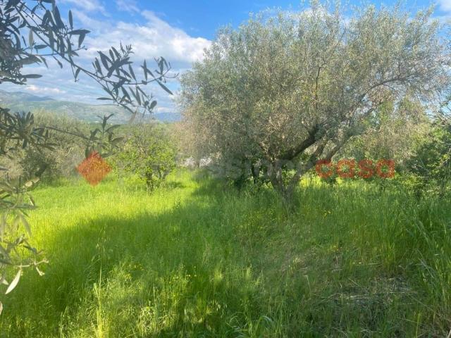 Terreno in vendita a Minturno, Lazio