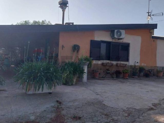 Terreno in vendita a Mirabella Imbaccari, Sicilia