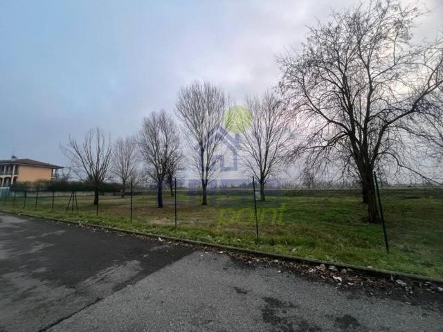 Terreno in vendita a Miradolo Terme, Lombardia