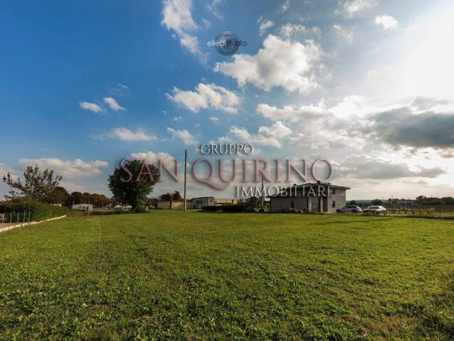 Terreno in vendita a Unione Comuni Modenesi Area Nord, Mirandola