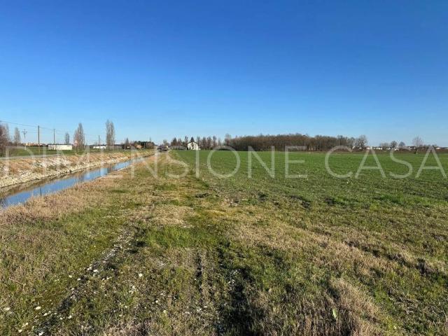 Terreno in vendita a Unione Comuni Modenesi Area Nord, Mirandola