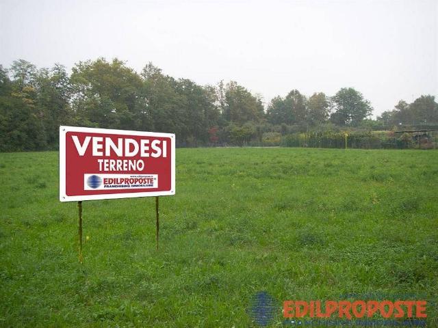 Terreno in vendita a Misinto, Lombardia