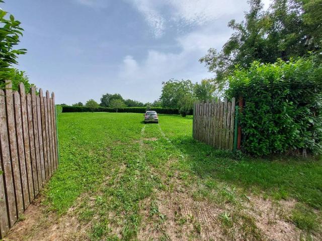 Terreno in vendita a Missaglia, Lombardia
