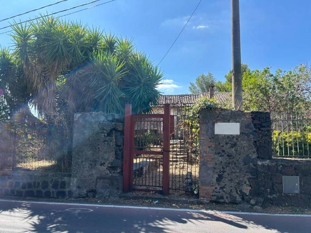 Terreno in vendita a Madonna degli Ammalati, Misterbianco
