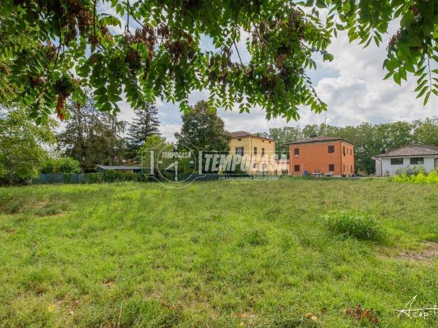 Terreno in vendita a San Faustino-Madonnina-Quattroville, Modena