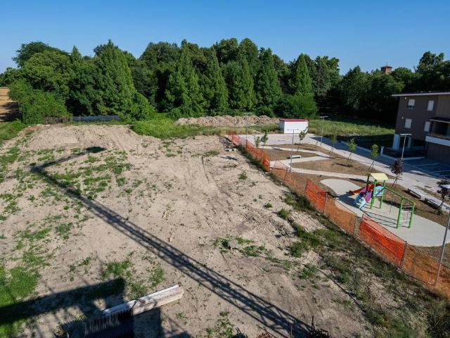 Terreno in vendita a Buon Pastore-Sant'Agnese-San Damaso, Modena