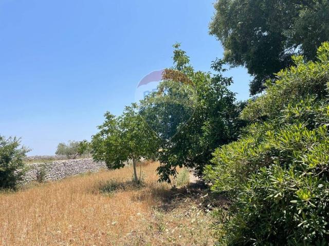 Terreno in vendita a Modica Alta, Marina Di Modica