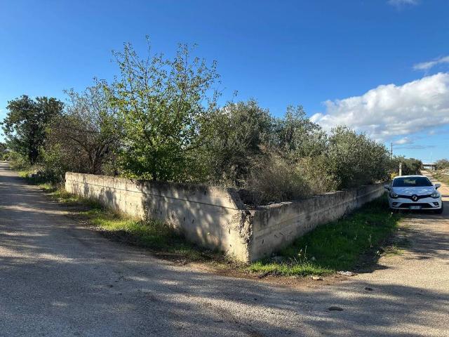 Terreno in vendita a Modugno, Bari