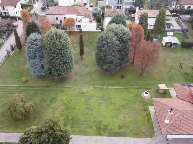 Terreno in vendita a Mogliano Veneto, Veneto