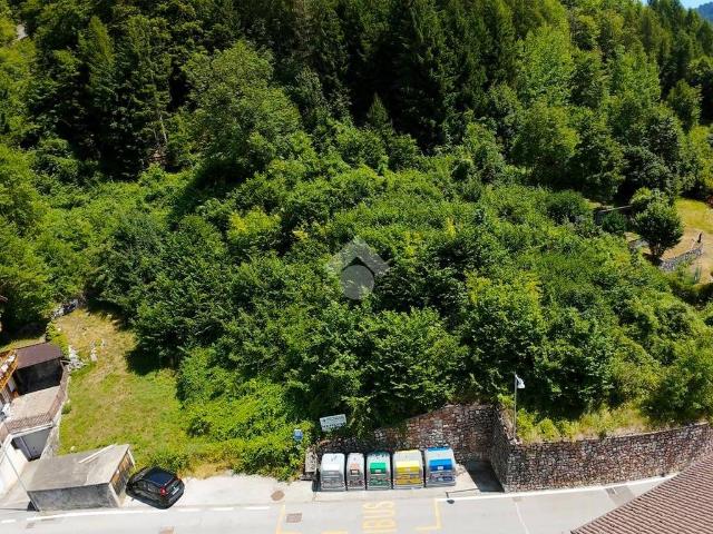 Terreno in vendita a Comunità della Paganella, Molveno