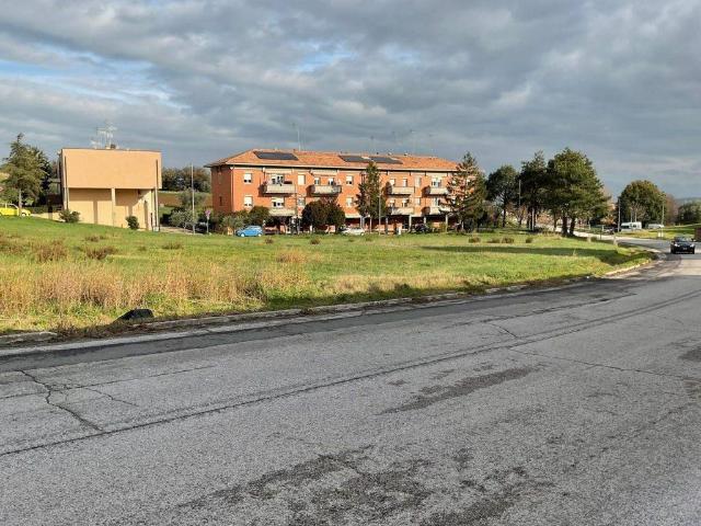 Terreno in vendita a Cento Croci, Marche