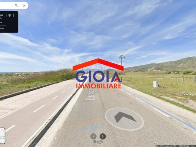 Terreno in vendita a Mondragone, Campania
