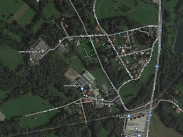 Terreno in vendita a Monguzzo, Lombardia
