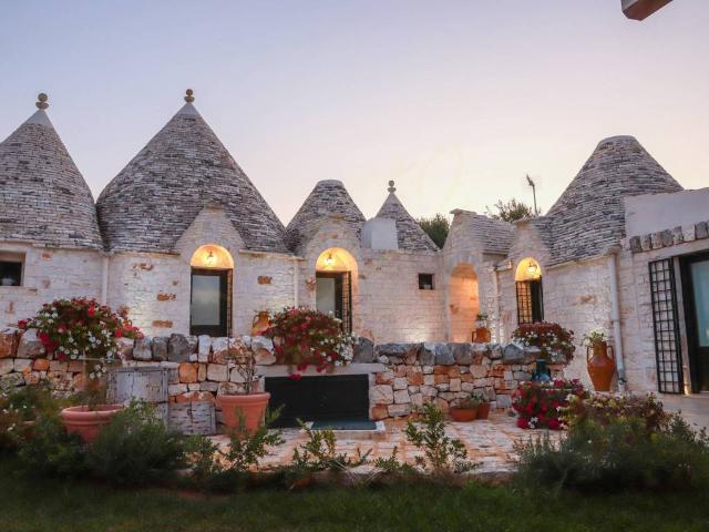 Villa Indipendente in vendita a Puglia, Bari