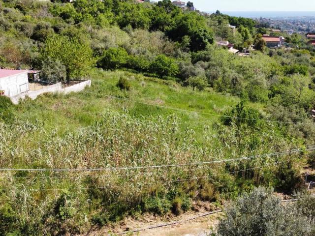 Terreno in vendita a Villaggio Santa Rosalia, Monreale