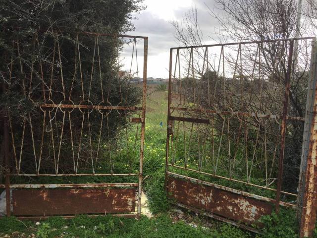 Terreno in vendita a Monserrato, Sardigna/Sardegna