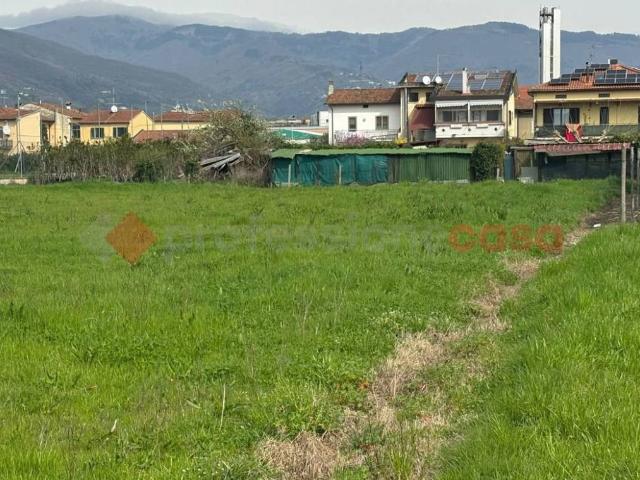 Terreno in vendita a Stazione, Montale