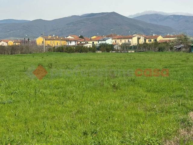 Terreno in vendita a Stazione, Montale