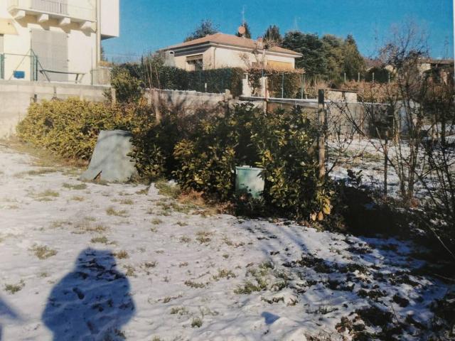 Terreno in vendita a Montano, Montano Lucino