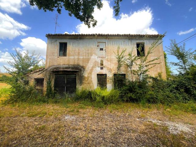 Rustico in vendita a Marche, Ancona