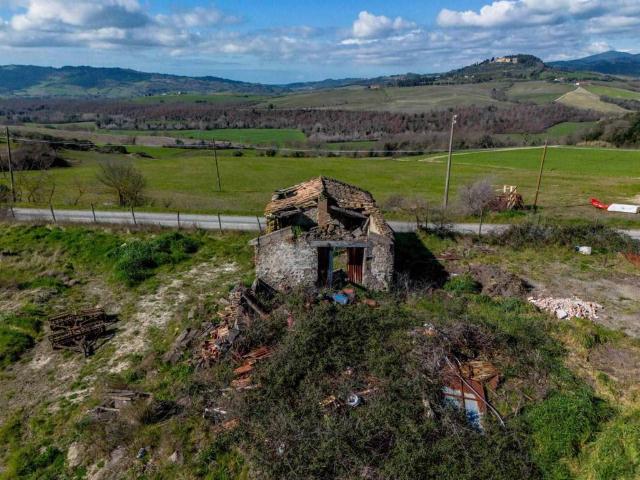 Terreno in vendita a Montecatini Val Di Cecina, Toscana