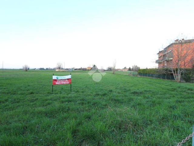 Terreno in vendita a Montechiarugolo, Reggio Emilia