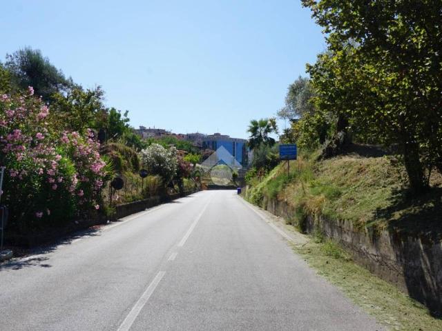Terreno in vendita a Votraci, Montecorvino