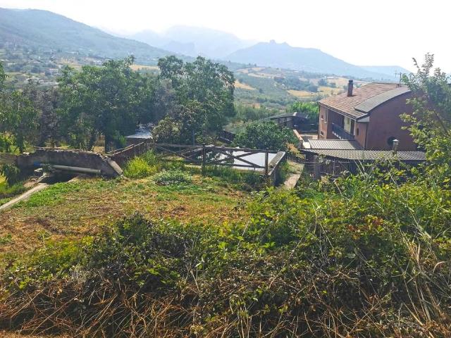Terreno in vendita a Montecorvino, Campania